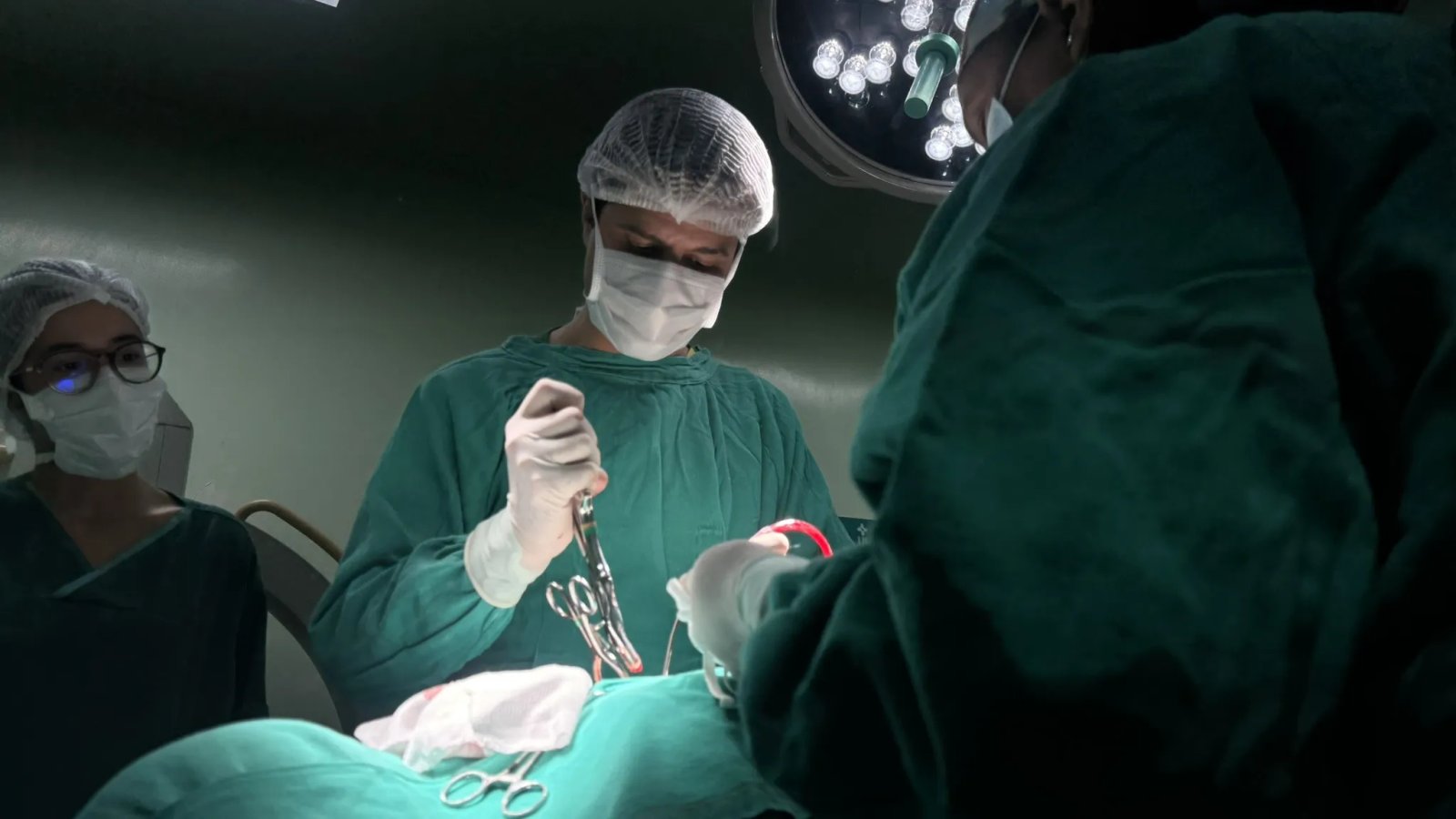 IJF realiza segundo procedimento com polilaminina em paciente com lesão na medula
